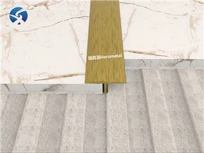 Bandes métalliques en laiton en forme de T