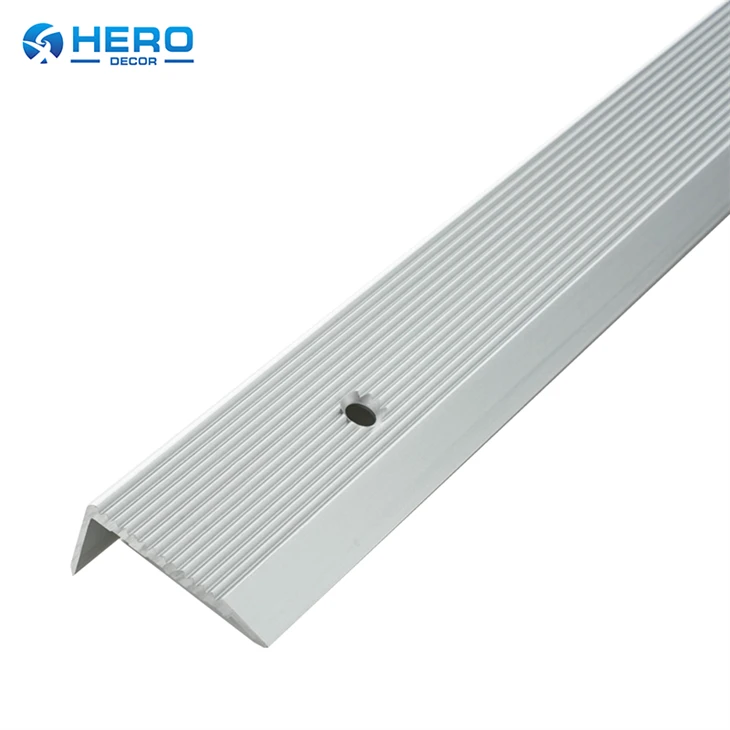 Bordure d'escalier en aluminium