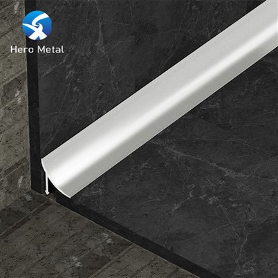 Coin de carrelage interne en aluminium